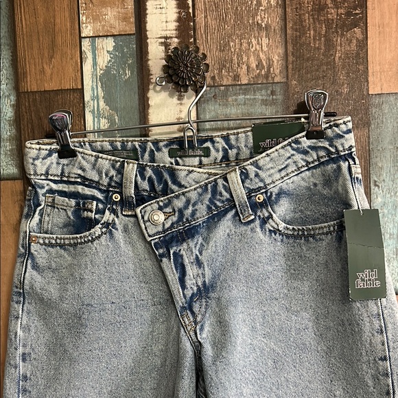 Wild Fable Light Blue Frayed Hem Jean Shorts - Picture 2 of 14